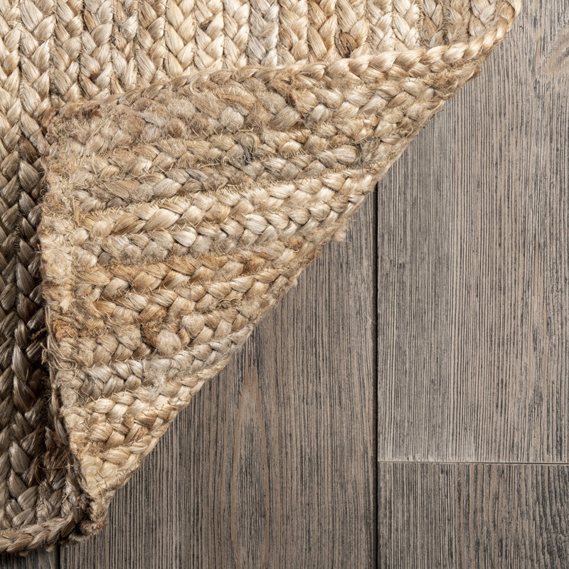 Rosecliff Heights Santibanez Handmade Hand Braided Jute/Sisal Tan